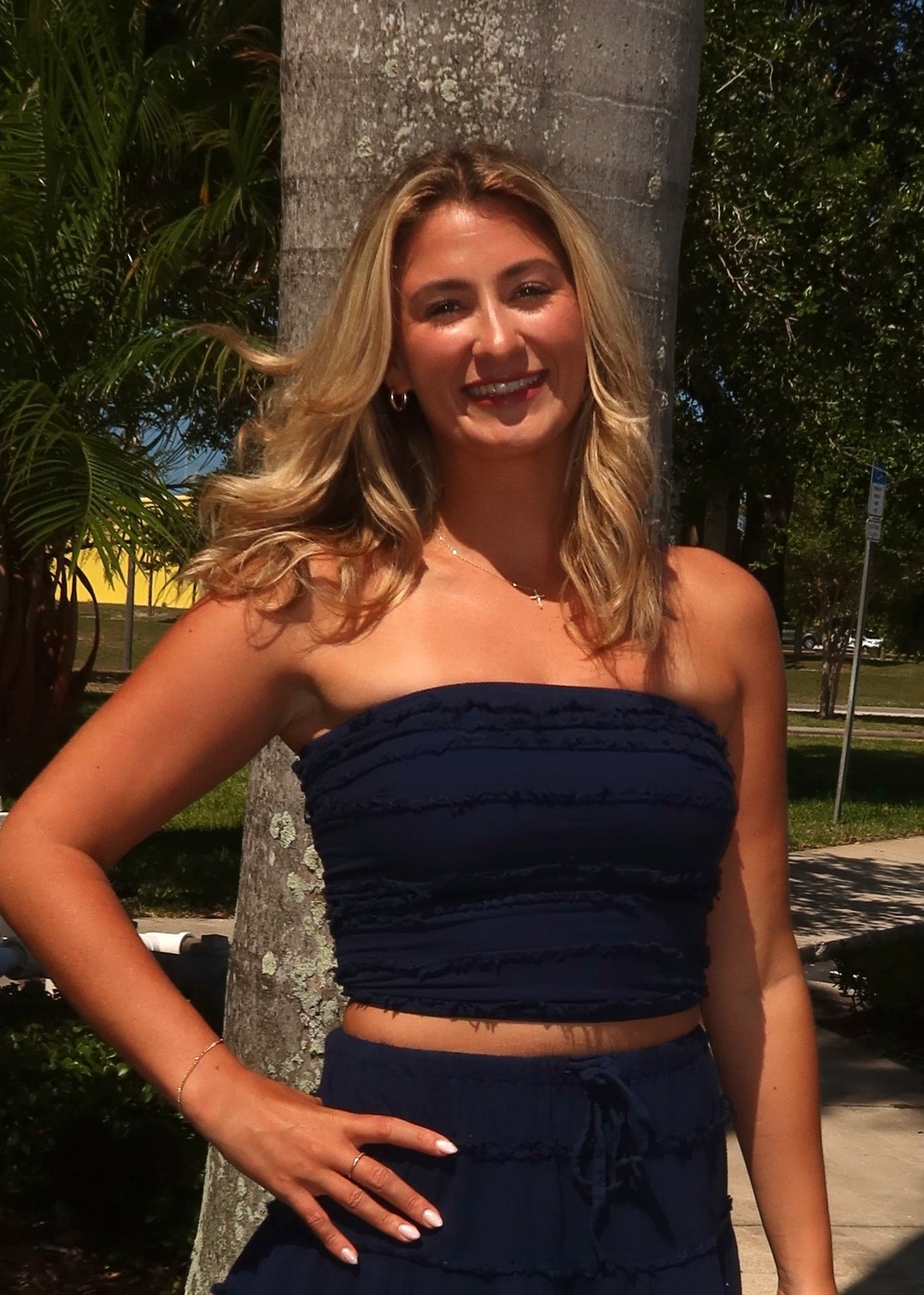 Brielle Top – Navy Blue Tube Top